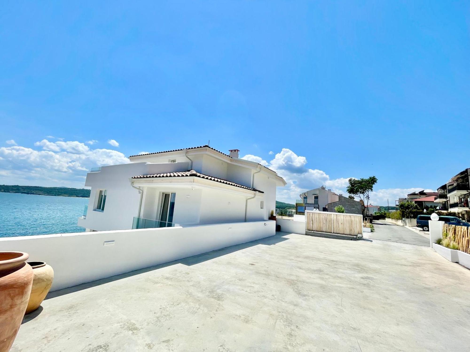 Aparthotel Casa De Oro Lujo Sozopol Exterior foto
